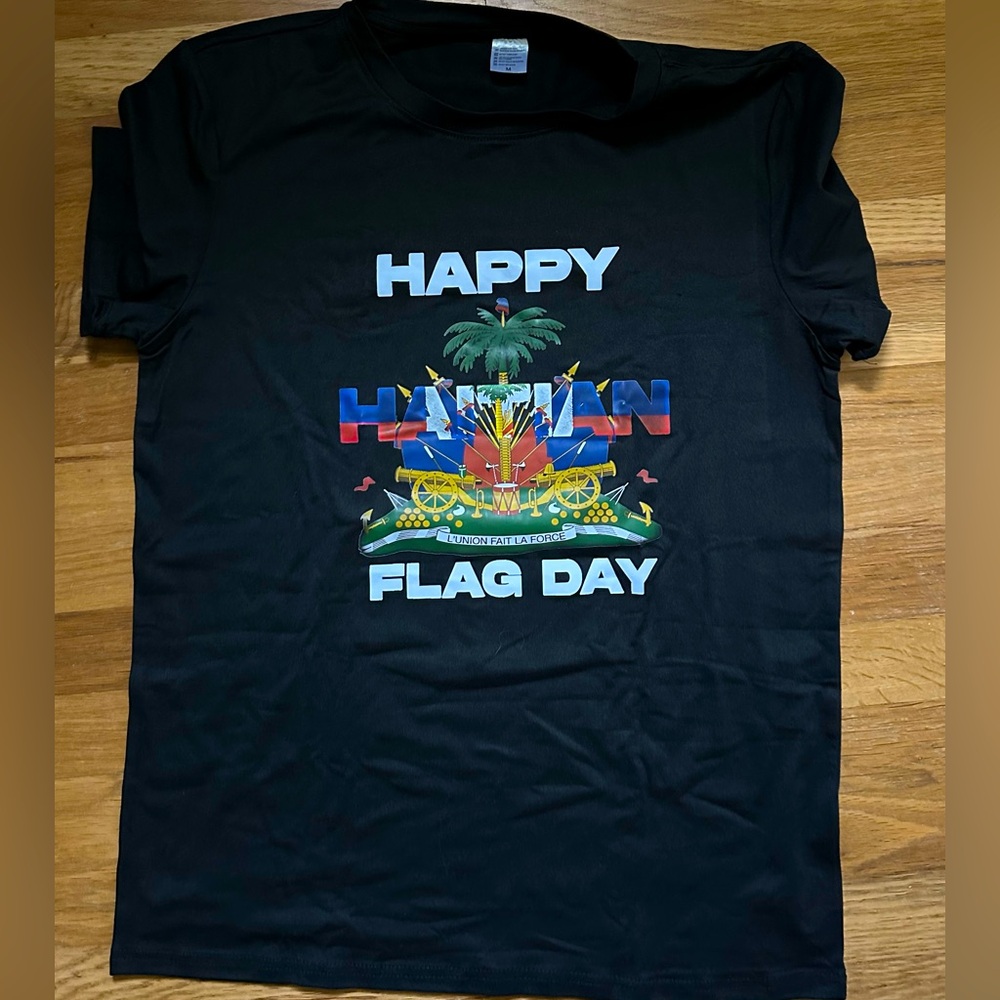 Haitian Flag Day T-shirt-NEW woman’s size large short sleeve black